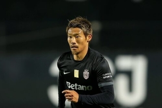 守田英正がハル・シティでデビュー！　PK戦では1番手キッカー成功、カラバオ杯2回戦突破に貢献