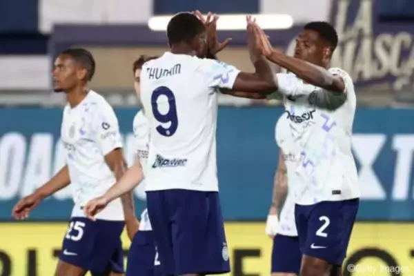 インテルがスクデット奪還へ大きく前進！…テュラム＆ダンフリースが2発でコモとの撃ち合い制す