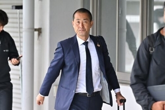 甲府の大塚真司監督が今季限りで退任「大きな責任を感じております」　新監督は中村順TDを中心に選定