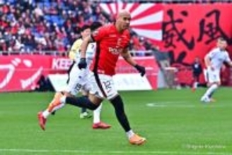 埼スタで見せた最後の輝き、チアゴ・サンタナが惜別ゴール「勝利に貢献できたことが嬉しい」