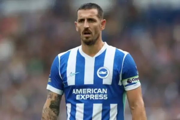 ブライトン、34歳DFダンクの契約延長条項が発動か…1年延長で契約は来季までに