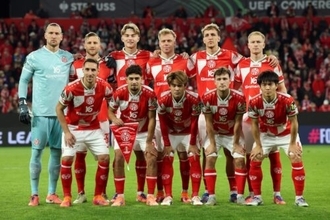 “日本人コンビ”先発のマインツが連勝達成! 鎌田大地途中出場のC・パレスは金星献上/ECL第2節