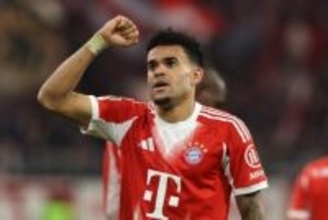 「混沌とした創造性」を指揮官が絶賛！…バイエルンで躍動する“最高の補強”ルイス・ディアス