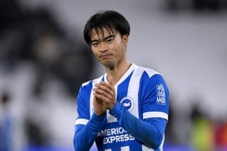 三笘薫がプレミア通算100試合目へ…ブライトン指揮官が賛辞「日本人選手にとっての見本」