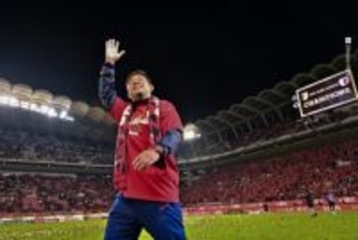 「感無量、本当に言うことない」就任1年目で鹿島に9年ぶりのJ1タイトル、鬼木達監督の恩返し「決断は正しかった」