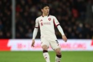 CL最終節で遠藤航を起用か…リヴァプール指揮官「CBがいないからMFを出場させるしかない」