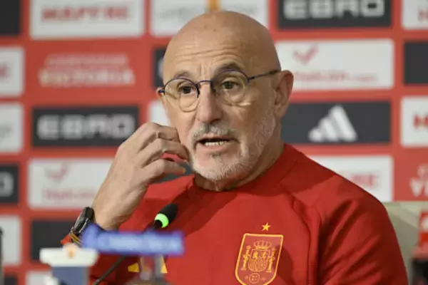 「指導者として到達できる最高の地位」　デ・ラ・フエンテ監督が噛み締めるスペイン代表への思い