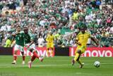 「北中米W杯の“第1号ゴール”はメキシコ代表FWフリアン・キニョーネス！　ハイプレスから豪快右足弾」の画像1