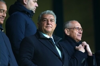 バルサ会長再選を狙うラポルタ氏が主張「シャビでは負け、フリックでは勝った」…“メッシ帰還問題”にも言及