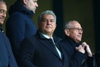 バルサ会長再選を狙うラポルタ氏が主張「シャビでは負け、フリックでは勝った」…“メッシ帰還問題”にも言及