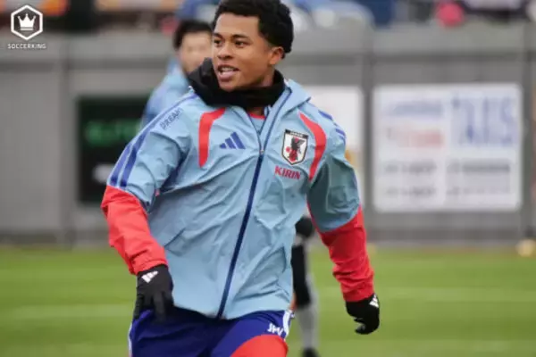 「「自分のプレーがどれだけ通用するか」藤田譲瑠チマが聖地ウェンブリーで測る“世界最高峰との距離”」の画像