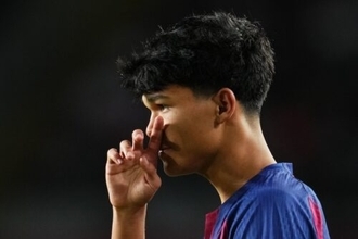 バルサ会長、“若き逸材”流出に不満「非常に不快な状況」…U18スペイン代表MFドロがPSGへ