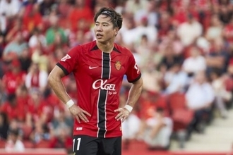 浅野拓磨、今季初得点も負傷交代…指揮官は“警告サイン”を認識「違和感を抱えていた」