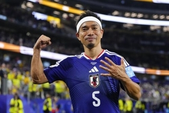 FC東京、日本代表DF長友佑都の来場を発表！　J1開幕戦でキックオフ前に挨拶…去就にも注目