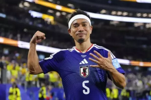 FC東京、日本代表DF長友佑都の来場を発表！　J1開幕戦でキックオフ前に挨拶…去就にも注目