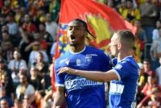 元日本代表FWオナイウ阿道、浦和に約9年ぶり帰還決定！　「再びこの場所で闘えることに感謝」