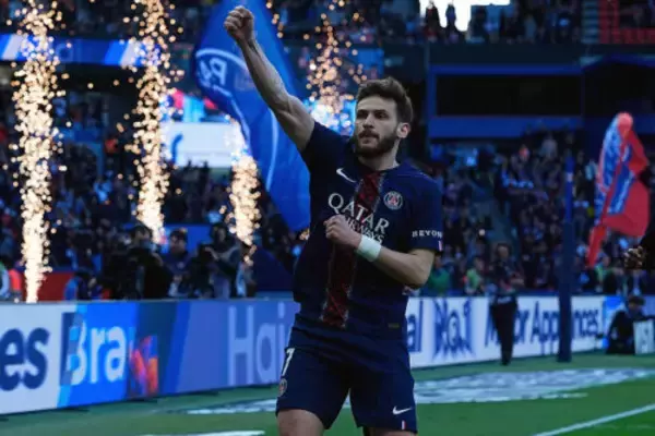 クヴァラ躍動のPSGが快勝で2位ランスと4pt差に…L・エンリケ監督「我々は自信を持っているが、最も厳しい戦いはこれから」