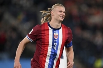 ハーランド、“史上最速”で代表50得点到達！　2戦連続のハットトリックで大記録樹立