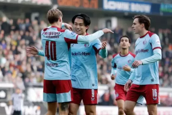 上田綺世がフェイエノールトの歴史に名を刻む…リーグ戦通算5000点目を記録！