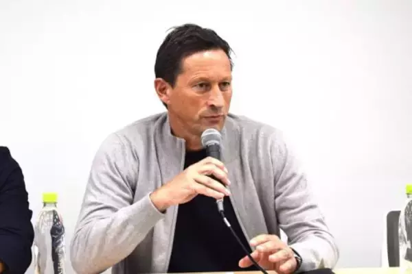 ベンフィカではCLベスト8＆リーグ制覇　シュミット氏がJリーグに指導者の知見還元「ワクワクしている」