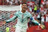 「C・ロナウド、6度目のW杯にして決勝T初ゴール！…主要大会の得点数で“同名”のレジェンドに並ぶ」の画像1