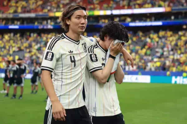 「ここで終わるチームではなかった」悔しさ滲ませる主将の板倉滉…「チームとして戦って負けた」失意の田中碧をかばう