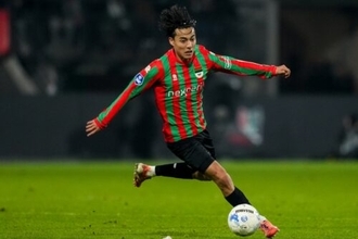 劇的決勝ゴールの佐野航大を同僚が絶賛「一緒にピッチに立てることは幸せ」　移籍の噂も残留願う「移籍してほしくない」