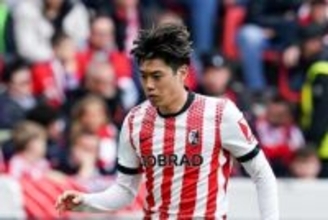 フライブルクが今季3度目の連勝！　鈴木唯人は後半途中から登場、終盤の勝ち越しゴールの起点に