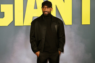 デフォー氏が英5部ウォキングFCの新指揮官就任！…シニアレベルでは監督初挑戦