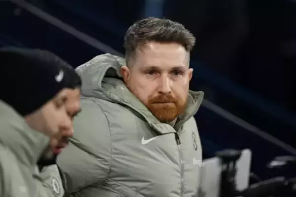 チェルシーで2試合“暫定監督”を務めたマクファーレン氏、トップチーム残留へ…新監督の要請でコーチに就任か