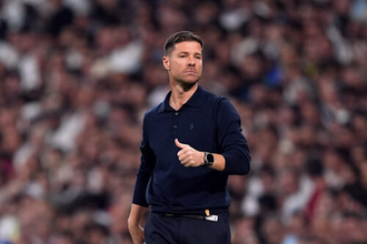 退場者を出すも逆転勝利！　CL白星発進のレアル指揮官「チームは誇りとこの大会にふさわしい精神を輝かせた」