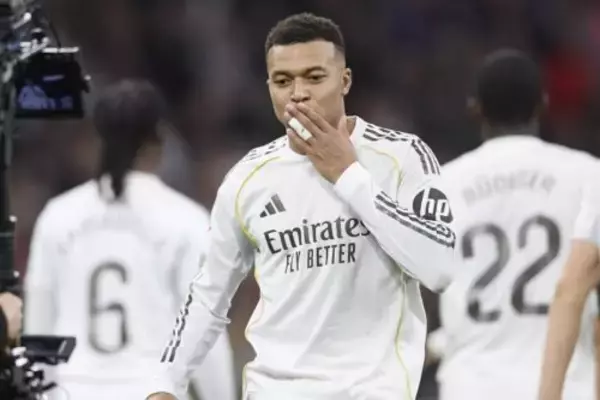 レアルFWエンバペ、スーペルコパ決勝へチームに合流　バルサとの“エル・クラシコ”に出場か