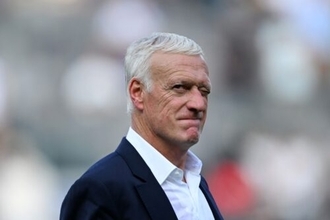 フランス代表デシャン監督、W杯史上最多勝利監督の金字塔！　R32のスウェーデン戦で通算17勝目