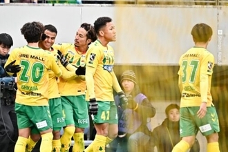 千葉が17年ぶりJ1復帰！　守勢の中カルリーニョスが大仕事…6度目の昇格POでついに悲願成就