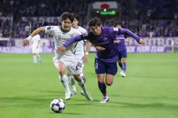 広島がACLEで3試合ぶりの勝利！　数的不利になるも加藤陸次樹のゴールを守り抜く