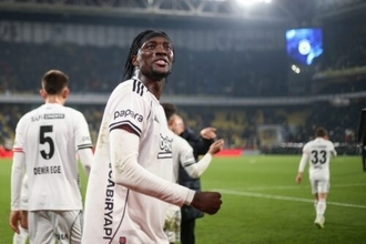 好調アストン・ヴィラ、かつて1部復帰に貢献した元イングランド代表FWを完全移籍で獲得！