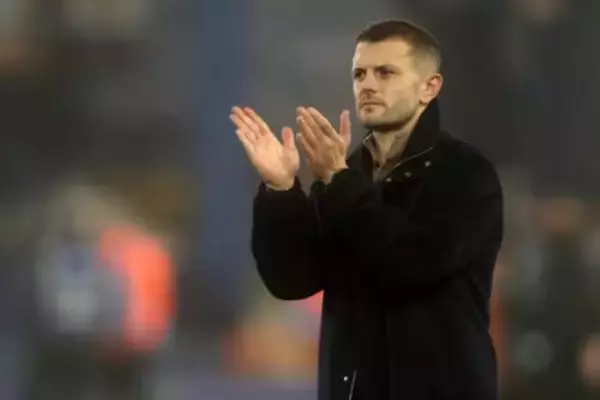 元アーセナルの“ガラスの天才”…ウィルシャー監督を突き動かすものとは？　指導者の道を選んだ理由を語る「サッカーが大好きなんだ」