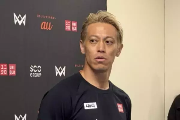 本田圭佑、5大会連続W杯メンバー入りの長友佑都を「尊敬」「一番期待していることは…」