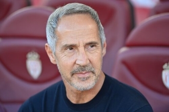 フランクフルト、ヒュッター氏の新監督就任を発表！　5年ぶりの古巣復帰で再び日本人選手と共闘へ　