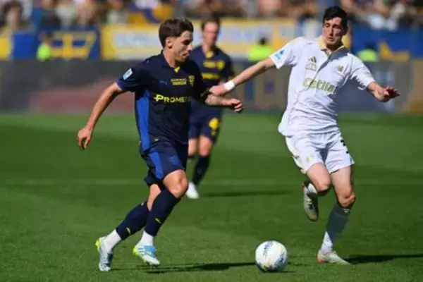 GK鈴木彩艶が2試合連続クリーンシートで勝利に貢献！　パルマのセリエA残留も決定