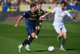 GK鈴木彩艶が2試合連続クリーンシートで勝利に貢献！　パルマのセリエA残留も決定