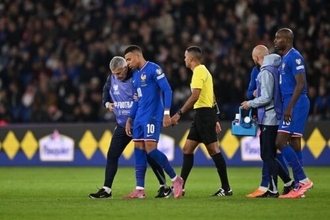 エンバペ、右足首再負傷で代表離脱へ…デシャン監督は悲観せず？「週の初めよりは軽減している」