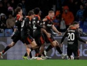 ナポリとのPK戦までもつれ込む激戦制したコモがコッパ・イタリア4強入り！