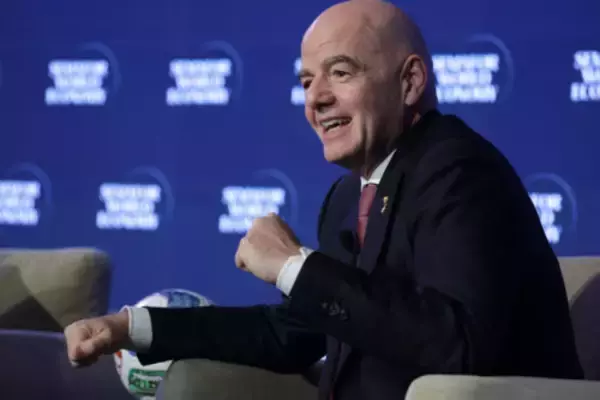 中東情勢で出場が不透明も…FIFA会長、北中米W杯出場にイラン代表は「間違いなく来る」