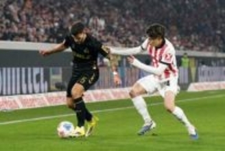 鈴木唯人が同点弾アシスト＆フル出場！　フライブルクがケルンに逆転勝利、7位に浮上