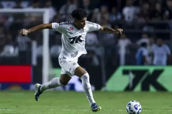 トッテナム、サントスのDFソウザ獲得へ個人間合意か　左SBを主戦場とする19歳