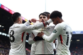 チェルシーがリーグ戦3連勝！　ネトのダイビングヘッドとエンソ弾でバーンリー撃破、暫定2位浮上