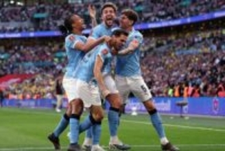 ニコ・ゴンサレス豪快逆転弾のマンCがFA杯決勝進出！…松木玖生はアシストに圧巻ゴールカバーで攻守に見せ場作る