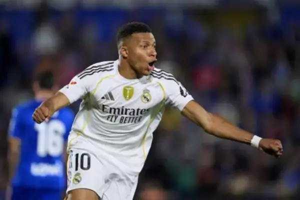 エンバペが早くもリーグ戦二桁に到達…指揮官はエースへの“依存”を否定「彼の得点の裏には多くの要素がある」