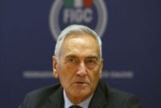 3大会連続W杯出場逃したイタリア、批判浴びるグラヴィーナFIGC会長が辞任を発表